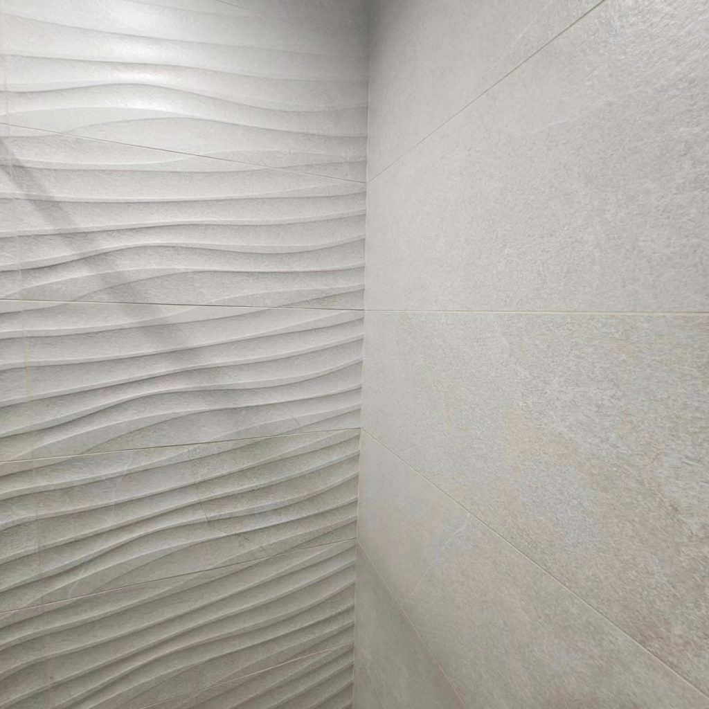 Rénovation de salle de bain, pose de carrelage avec Vignat Carrelages et Salle de bain à Lyon.